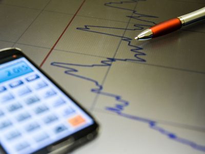 PIB cresce 0,7% no trimestre encerrado em outubro