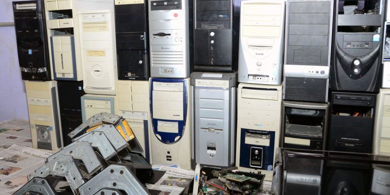 Decreto obriga empresas a recolherem lixo eletrônico