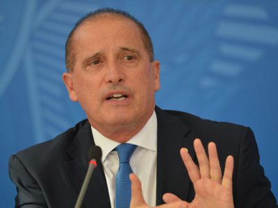 Cerca de 600 mil trabalhadores já se cadastraram para receber auxílio Cerca de 600 mil trabalhadores já se cadastraram para receber auxílio