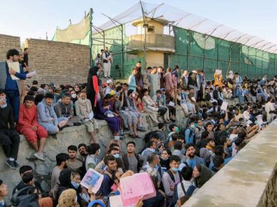 Transportadora paquistanesa anuncia primeiro voo comercial para Cabul Transportadora paquistanesa anuncia primeiro voo comercial para Cabul