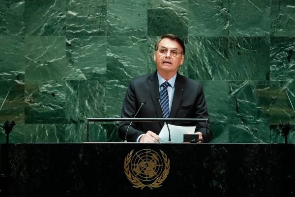 Na ONU, Bolsonaro tenta equilibrar aceno à base ideológica e ao mercado