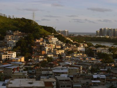 Polícia prende no Rio 12 pessoas envolvidas com milícias