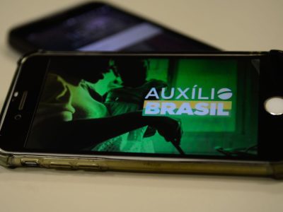 Caixa paga Auxílio Brasil para beneficiários com NIS final 2