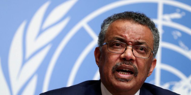 OMS pede cancelamento de festas de Natal devido ao avanço da Ômicron