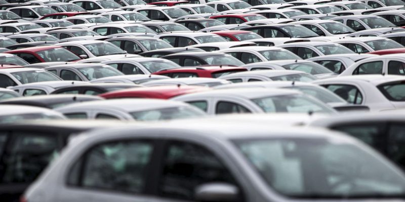 Emplacamentos em 2021 crescem 10,5%, diz Fenabrave