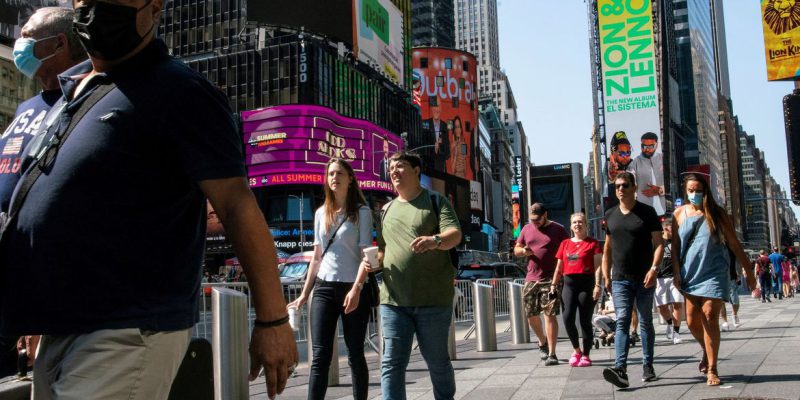 Número de mortes por covid-19 nos EUA supera 1 milhão