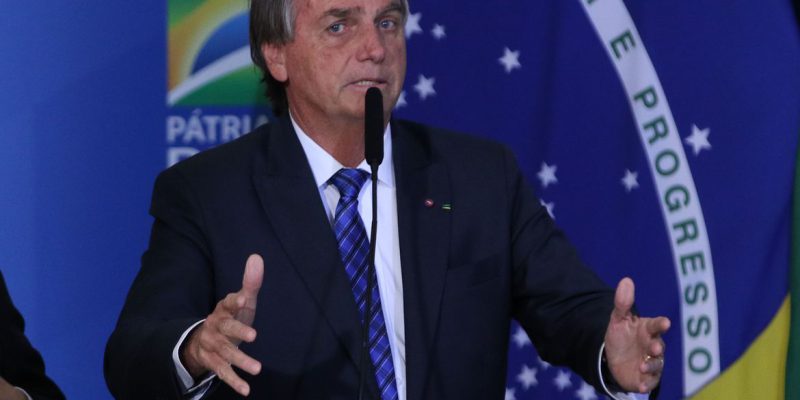 Presidente sanciona projeto que modifica regras do Pronampe