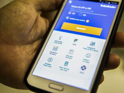 Trabalhadores nascidos em setembro podem sacar até R$ 1 mil do FGTS