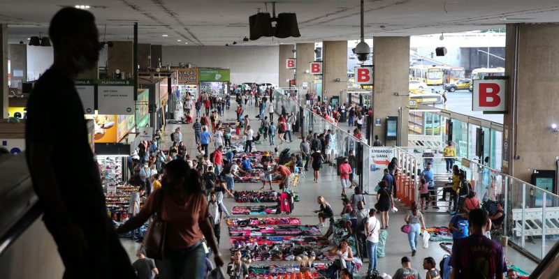 DPU faz mutirão de atendimento jurídico na rodoviária do DF