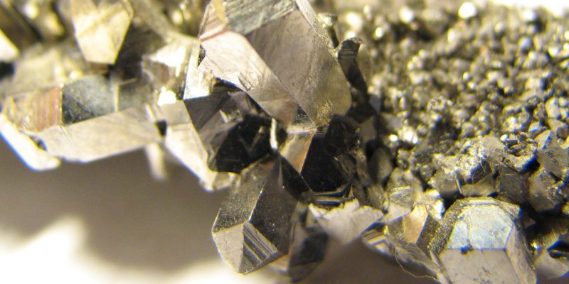 Publicada portaria que cria o Programa InovaNióbio