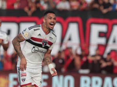 Diante do Atlético-GO, São Paulo volta a vencer no Brasileiro