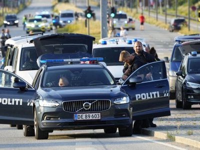 Copenhague: jovem com antecedentes psiquiátricos é acusado de tiroteio