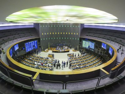 Congresso mantém veto em lei da privatização da Eletrobras