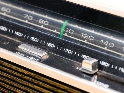 Cem anos do rádio no Brasil: Recife foi “berço”, dizem pesquisadores Cem anos do rádio no Brasil: Recife foi “berço”, dizem pesquisadores