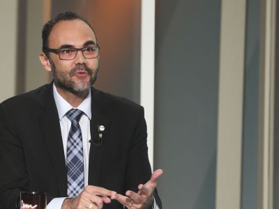 Sem Censura desta segunda recebe o médico Luiz Fernando Córdova