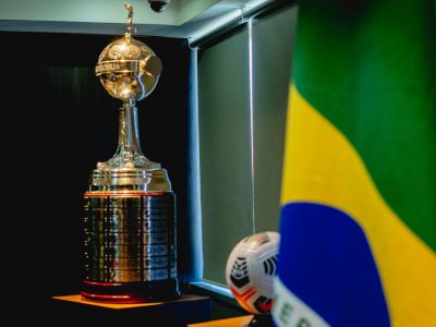 Flamengo e Athletico-PR disputam 5ª final brasileira da Libertadores