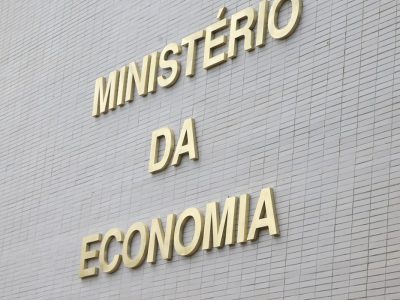 Governo Central tem déficit primário de R$ 49,97 bilhões em agosto