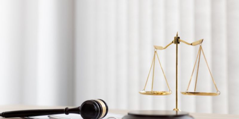 Seguradora é condenada a indenizar trabalhador que lesionou a coluna em serviço