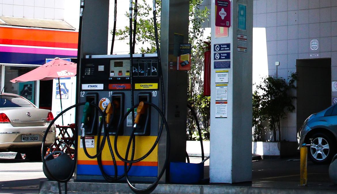 Governo Federal renova subvenção de R$ 2,12 ao óleo diesel Governo Federal renova subvenção de R$ 2,12 ao óleo diesel