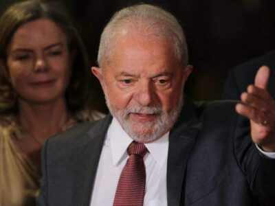 Lula diz que trabalhará por financiamento dos sindicatos sem volta de imposto