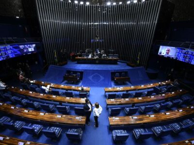 Senado aprova PL que trata de veículo residente e domiciliado em ALC