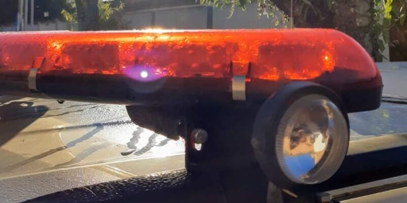 Personal trainer é presa após aplicar golpe em joalheria e atropelar segurança