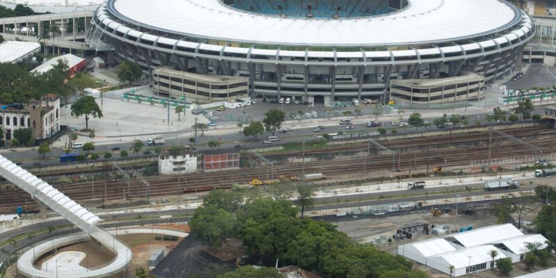 Avenida Radial Oeste vai passar a se chamar Avenida Pelé