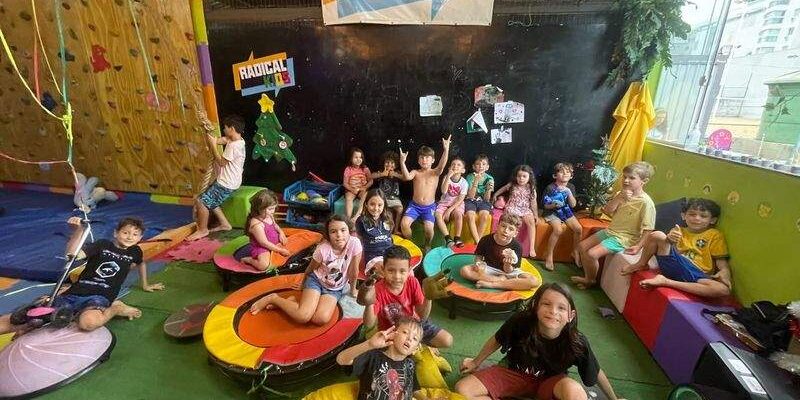 Atividades e colônias de férias para as crianças aproveitarem em Vitória e Vila Velha