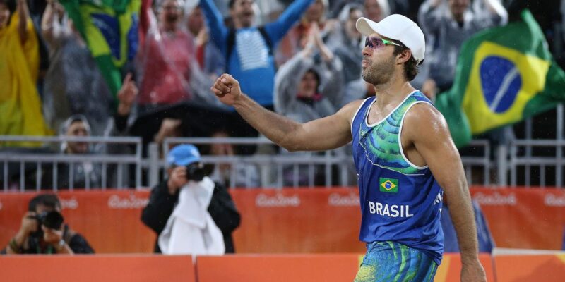 Vôlei de Praia: campeão olímpico Bruno Schmidt anuncia aposentadoria