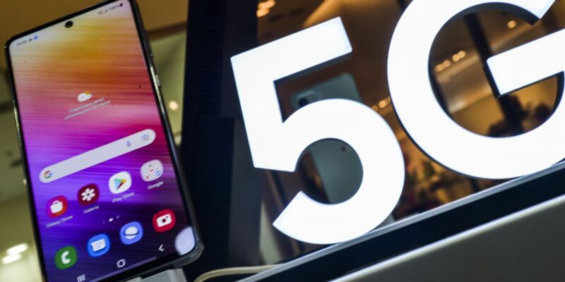 Dez das 26 cidades com mais de 500 mil habitantes não têm leis para 5G