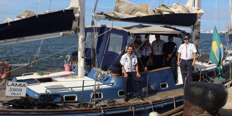 Veleiro dos Escoteiros do Brasil chega ao estado do Rio de Janeiro
