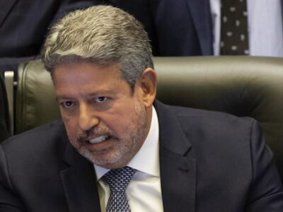 Gadelha  Plano de Lula para carro popular incomoda Lira e aliados