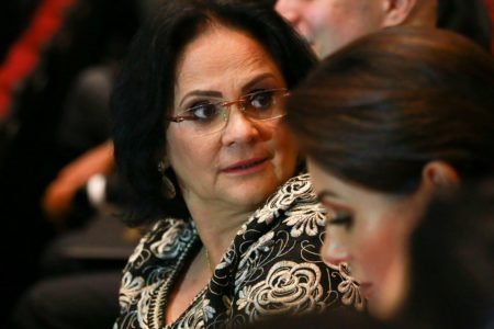 Brasil Avião apreendido com 290 kg de skunk era usado pelo tio de Damares Alves