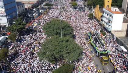 Marcha para Jesus: Evangélicos iniciam ato em SP prestigiado por Tarcísio e aliados