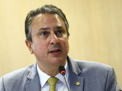 Ministro brasileiro propôs ao grupo a criação de prêmio educacional