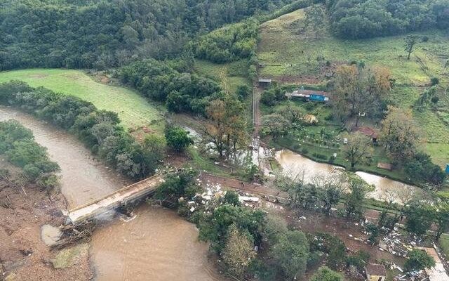 Sobe para 16 o número de mortos após ciclone no Rio Grande do Sul Vítimas