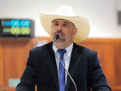 “Eu deveria estar preso”, diz deputado que ajudou bolsonaristas no QG