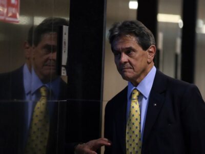 Roberto Jefferson é transferido para hospital privado no R