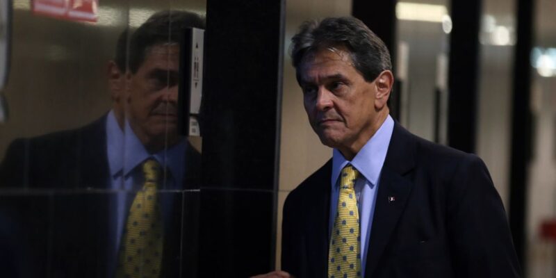 Roberto Jefferson é transferido para hospital privado no R