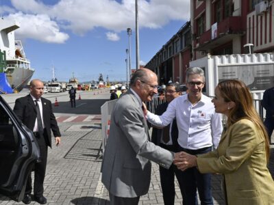 Minas Gerais exporta primeiro lote de “lítio verde” do país
