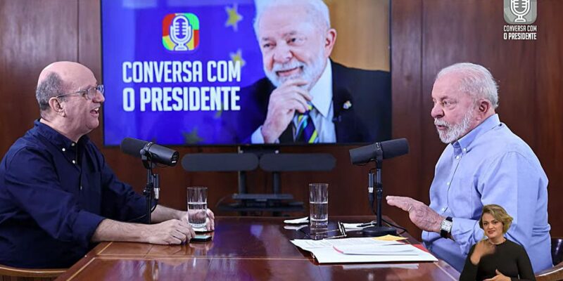 Lula passará por cirurgia no quadril em outubroLula passará por cirurgia no quadril em outubro
