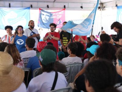 Congresso da UNE chega à reta final com definição de propostas de ação