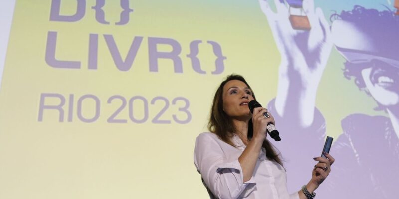 Livro, 40 anos: evento terá Conceição Evaristo e Julia Quinn Com