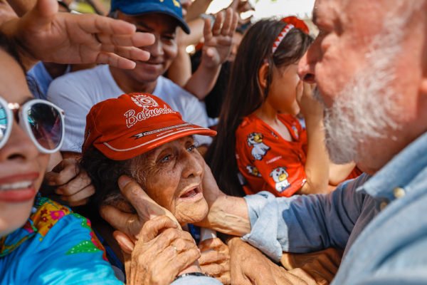 Lula diz que Amazônia é para gerar riqueza e não só ser “um santuário”