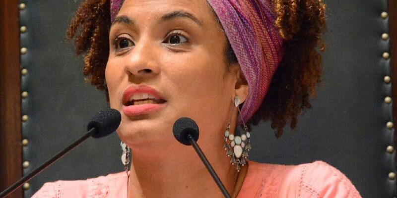 Governo Bolsonaro escondeu caso de homem detido em Cancún acusado da morte de Marielle