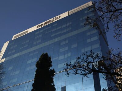 Bolsonaro passa por tratamento de refluxo e cirurgia de septo em SP