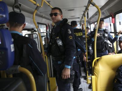 Governo cria 100 mil bolsas para capacitar agentes de segurança