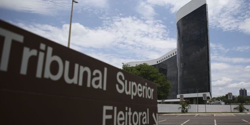 TSE exclui Forças Armadas do grupo de fiscalização das eleições