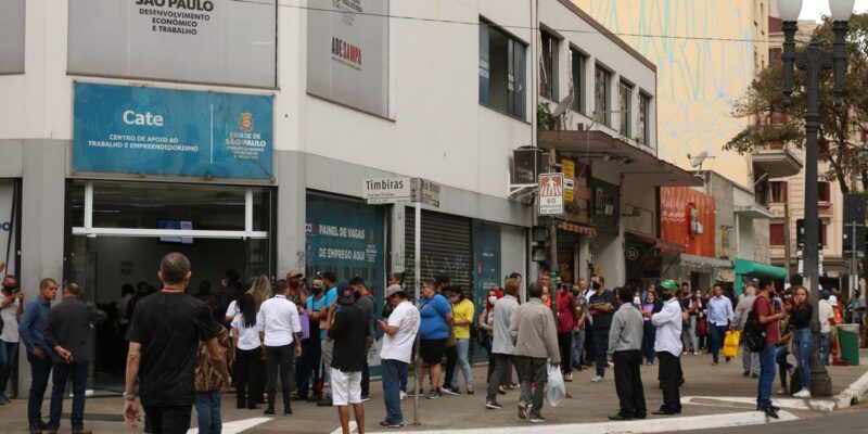 Brasil registra geração de 220,8 mil empregos em agosto