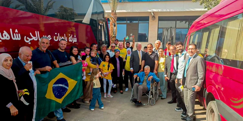 Grupo de 32 brasileiros é resgatado da Cisjordânia, na Palestina